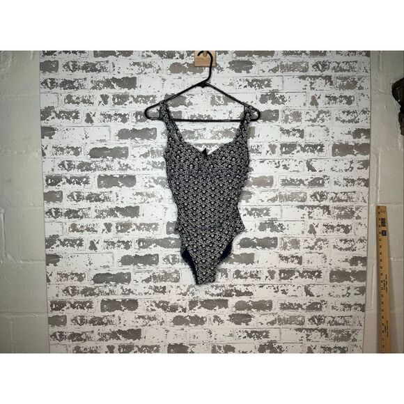 Nip tuck swim | navy blue patterns one piece swim suit - Picture 12 of 13